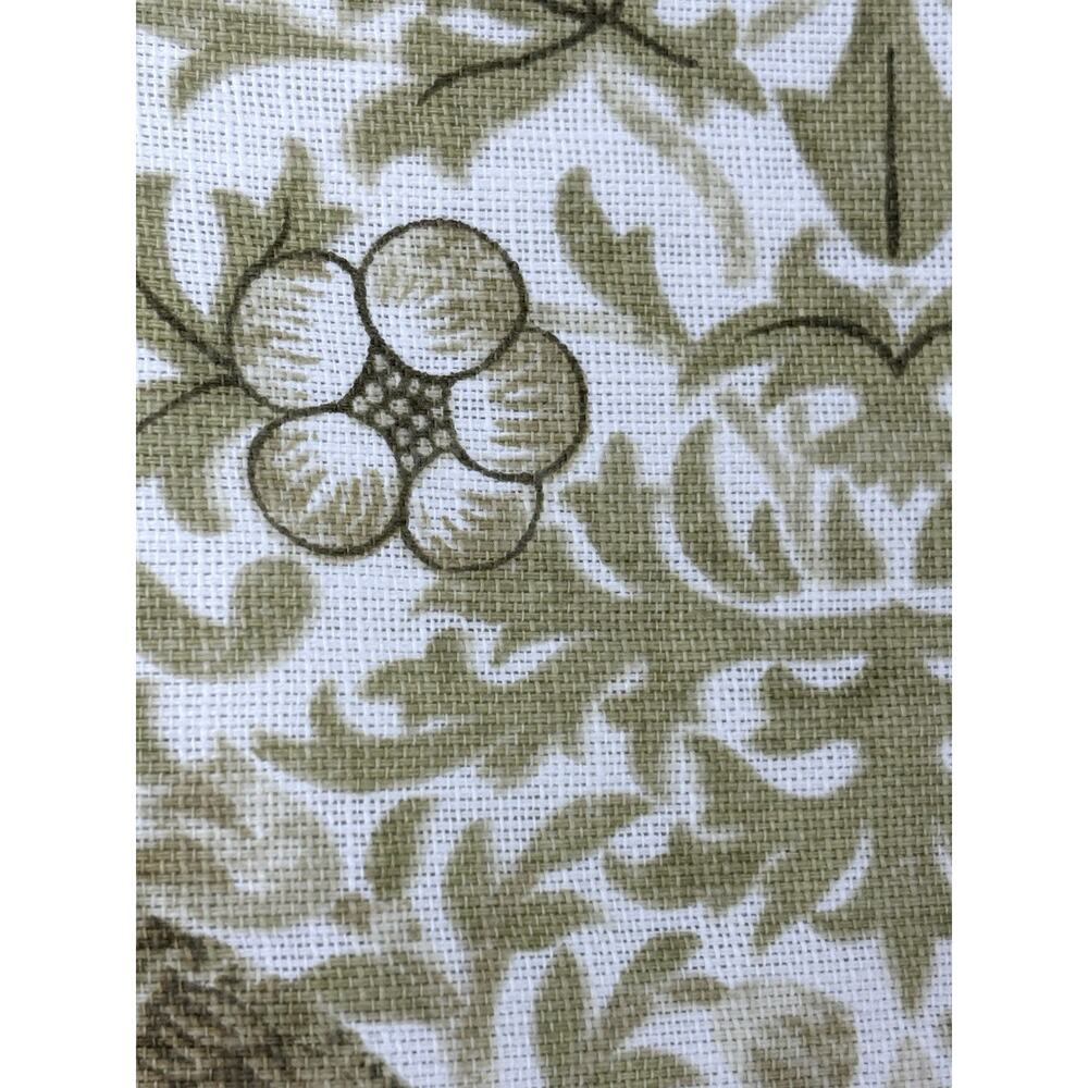 William Morris & Co Placemats Strawberry Thief Cotton Fabric 13x19 4 Sage Green - Picture 7 of 8